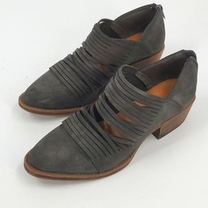 Coconuts by Matisse Low Booties - Women's Size 8.5 very nice condition